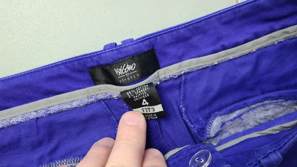 Pantalones Cortos Chinos Mossimo Para Mujer Talla 4 (30x3) Púrpura Informales Caminar Pantalones Cortos Verano Foto 3 de 3