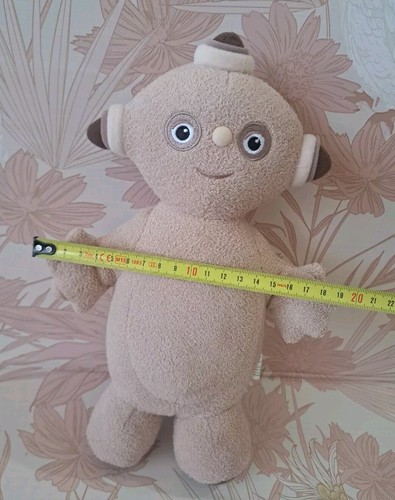In The Night Garden- Talking Makka Pakka Plush - Picture 3 of 10