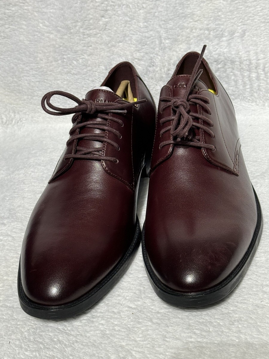 Cole Haan Men display picture 2