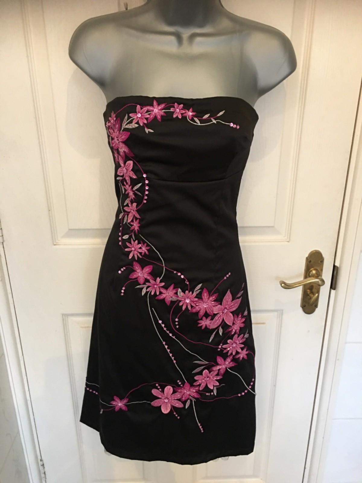 Stunning Jane Norman vintage Y2K black satin pink floral embellished dress 10(8)