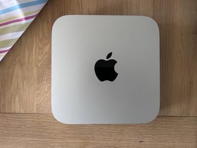Mac mini 2014 i7 3.0GHz 16GB 128GB Flash 1TB HDD
