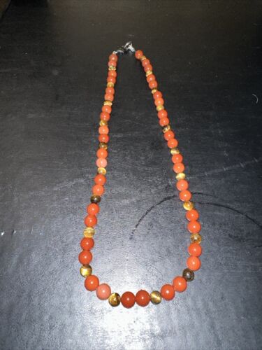 Handmade Beaded Necklace - 第 1/6 張圖片