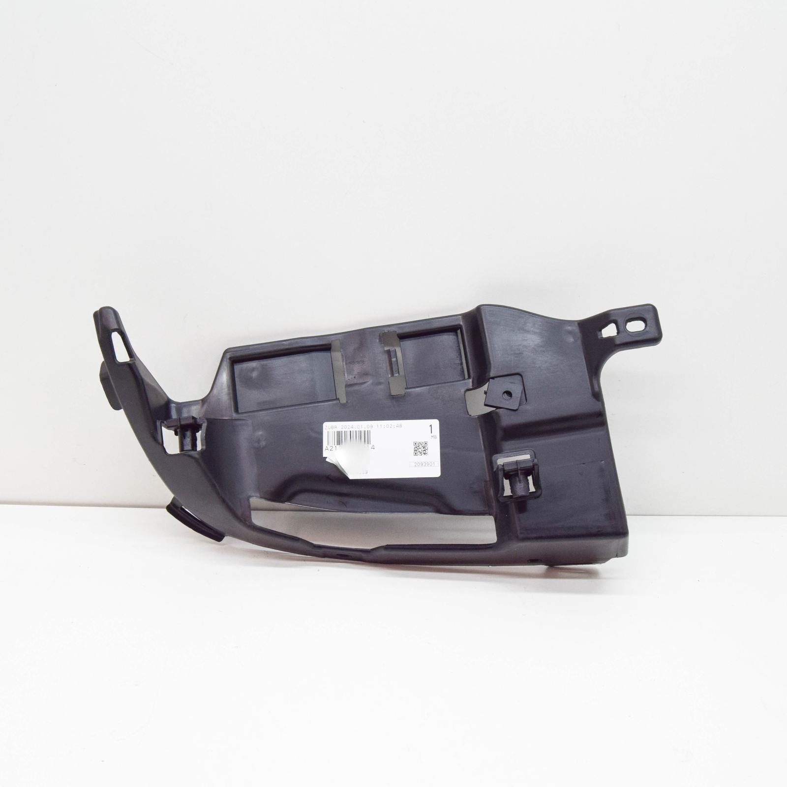 MERCEDES-BENZ E W212 Rear Bumper Right Tail Pipe Bracket A2128852014