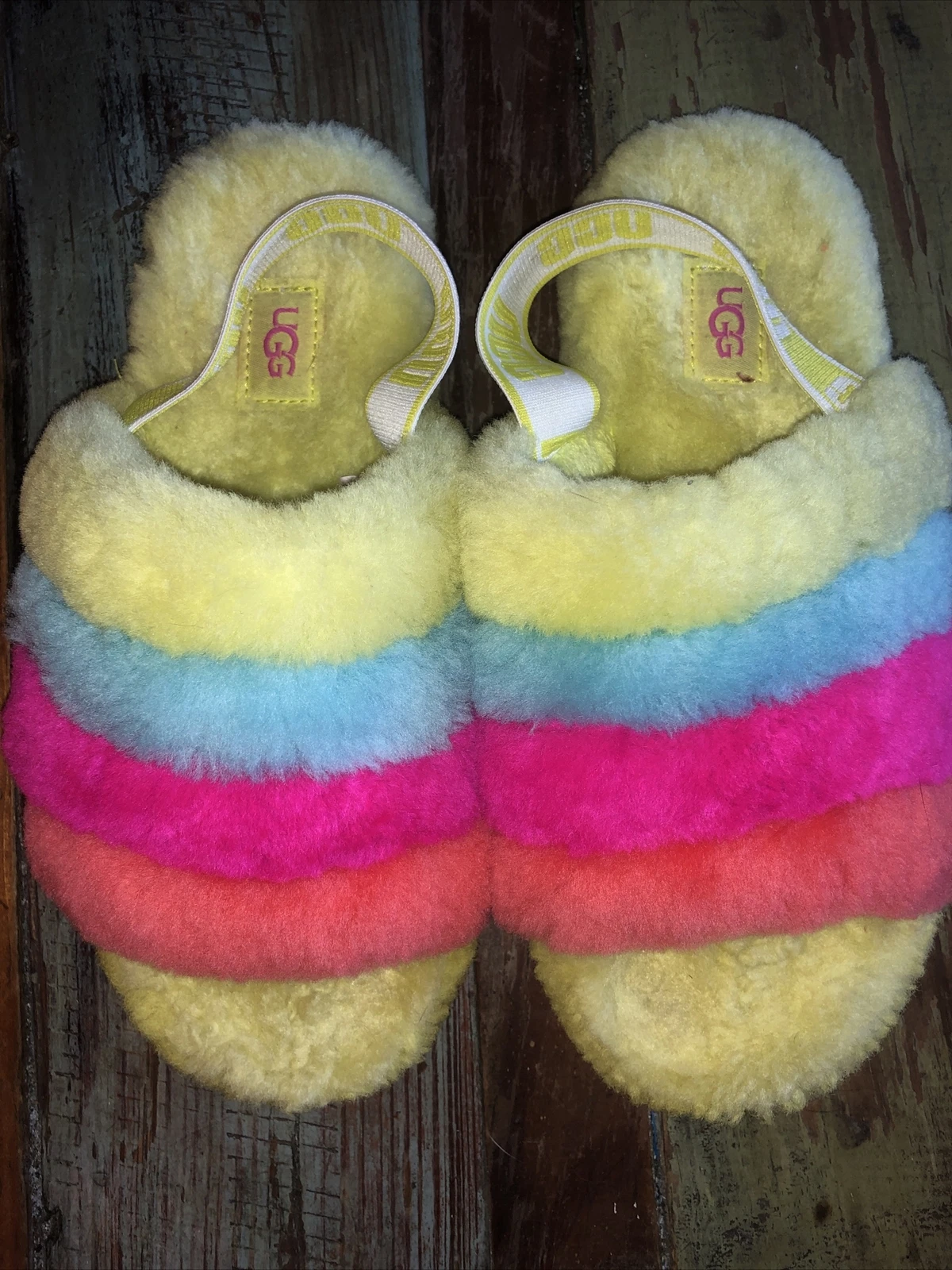 UGG Fluff Yeah Slide bambini 4 EU 36 fuzzy arcobaleno ciabatte sandalo cinturino 1116570K