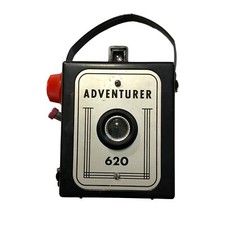 Vintage HERBERT GEORGE BOX CAMERA ADVENTURER 620 ROLL FILM