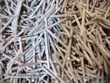 galvanised lost head nails 40 x 2.65 Qty 1Kg (approx 650 nails) old stock.