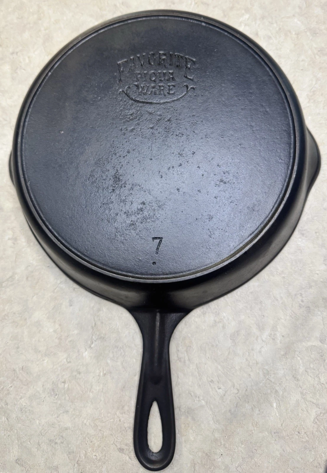 Vintage Favorite Piqua Ware #7 Cast Iron Skillet Arc Smile Logo