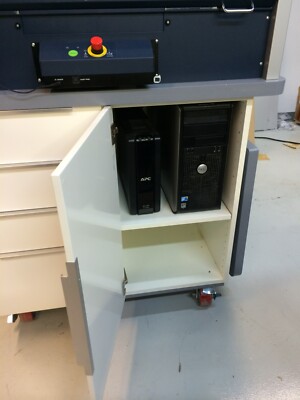 Roland modela pro II MDX-540 中古 Roland Modela Pro II MDX-540 – 3D Milling Machine – Professional