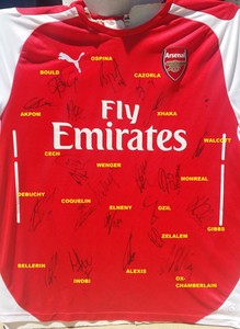 signed arsenal jersey