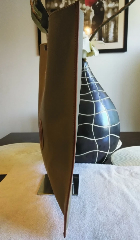 Trussardi XL серый и коричневый галечной кожи застежки Дамская сумка Xlnt состоянии!! - Изображение 3 из 4