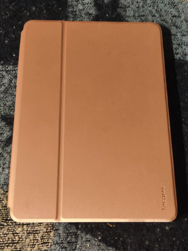 TARGUS ROSA 金色 Click-in 保护壳 9th、8th、7th GEN 10.2 英寸,10.5 英寸 IPAD AIR — 第 3/4 张图片