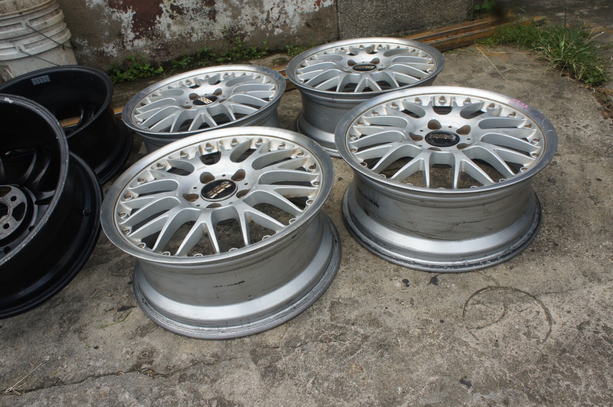 s-l1200.jpg s-l1200.jpg
