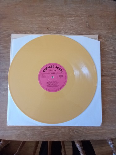Kyra - Here I Am.. (2023, peach vinyl) Thee Headcoatees, Billy Childish, Mint - Picture 4 of 7