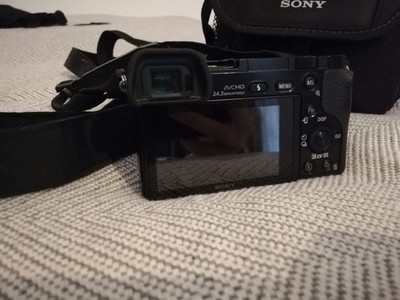 Sony Alpha a6000 24,3MP Spiegellose Systemkamera - Schwarz (Kit mit 16-50mm...