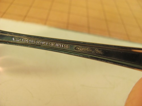 William A. Rogers Oneida Silver Plated Gravy Ladle - Picture 5 of 6