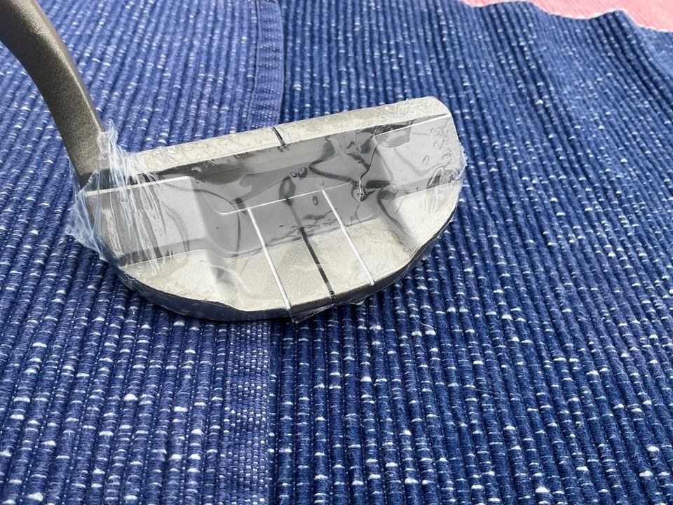 Slazenger V300 Mid Mallet Putter SZR003 Steel New Right Hand 34 - Image 3 of 3