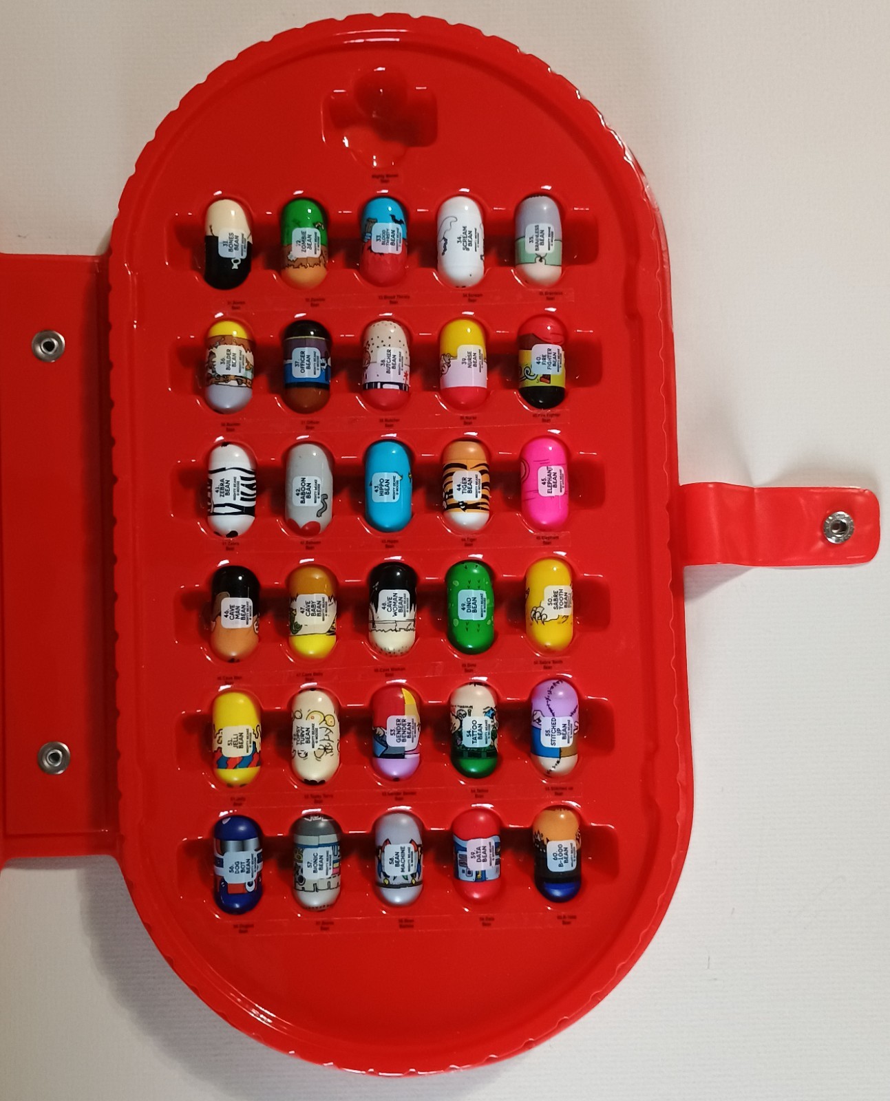 VINTAGE USA MIGHTY BEANZ SERIES 1 COMPLETE SET 1-60 IN OFFICIAL COLLECTOR'S CASE