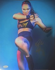 Ronda Rousey MMA Cards and Autographed Memorabilia Guide 39