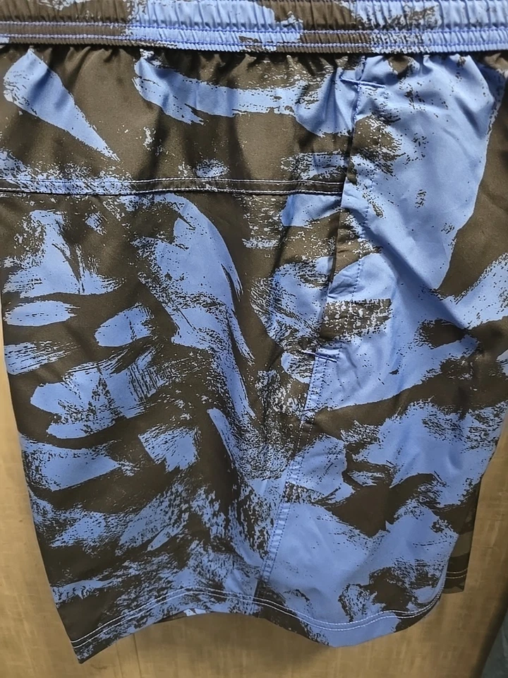 2-2026-NIKE FORM DRI-FIT UL ESTAMPADO HOMBRE NEGRO/AZUL-GRANDE 7 PULGADAS Foto 3 de 4