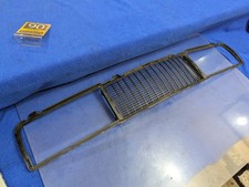 04-08 CADILLAC XLR FRONT LOWER CENTER BUMPER GRILLE TRIM PANEL ASSEMBLY OEM