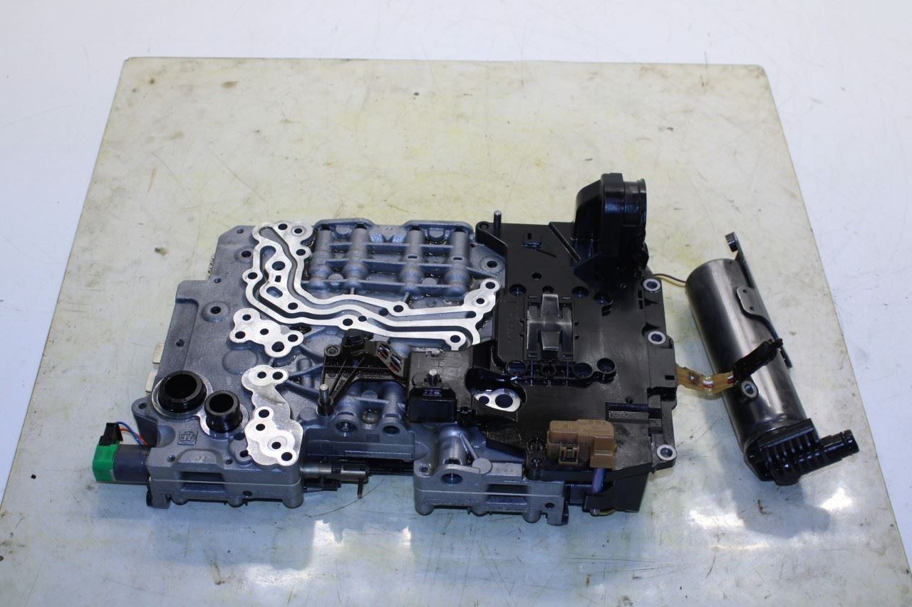 14-20 Maserati Ghibli 3.0L RWD 8-Spd Auto Transmission Valve Body 45K 670031352