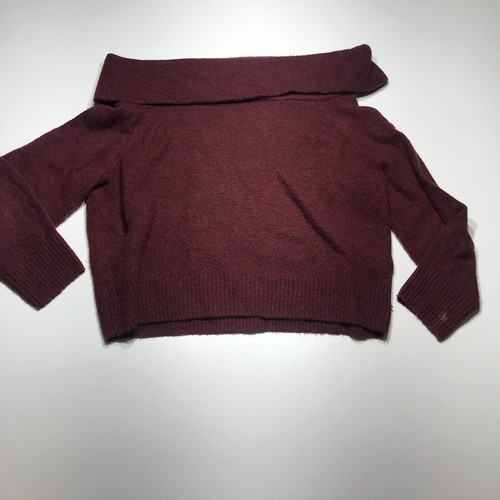 H&M Sweater Womens Sz M Off The Shoulder Red Long Sleeve Wide Neck Knit Pullover