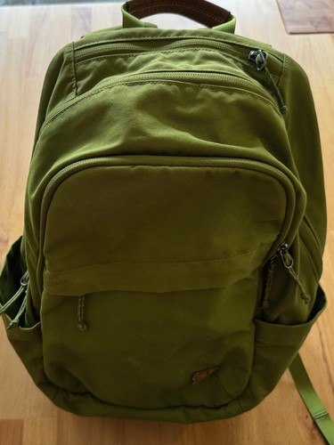 Fjällräven Räven 20 – Robuster 20L-Rucksack in Grün - Bild 5 von 9