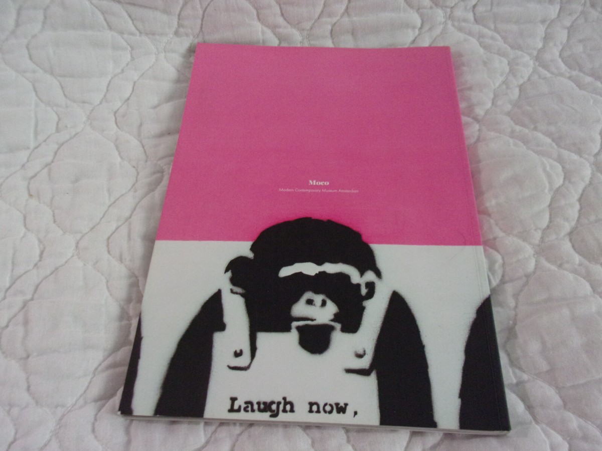 アート+エンタメ banksy disguise kit moco gift shop Banksy Disguise Kit: The guide to looking like the anonymous