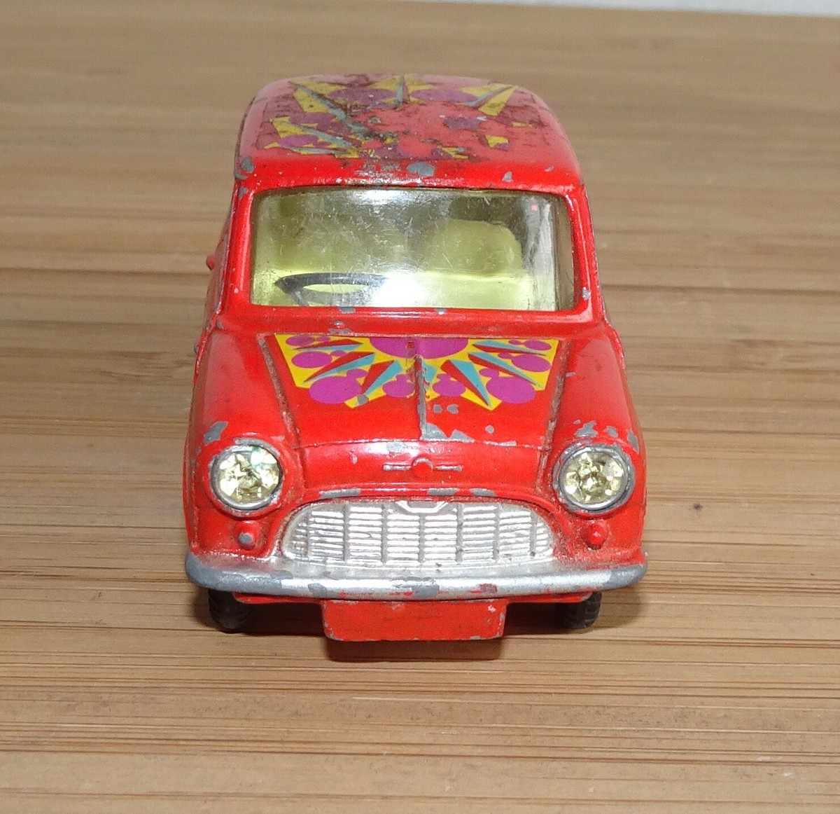 Corgi Toys 349 Scarce Morris Mini Minor ' Mostest ' ' Pop