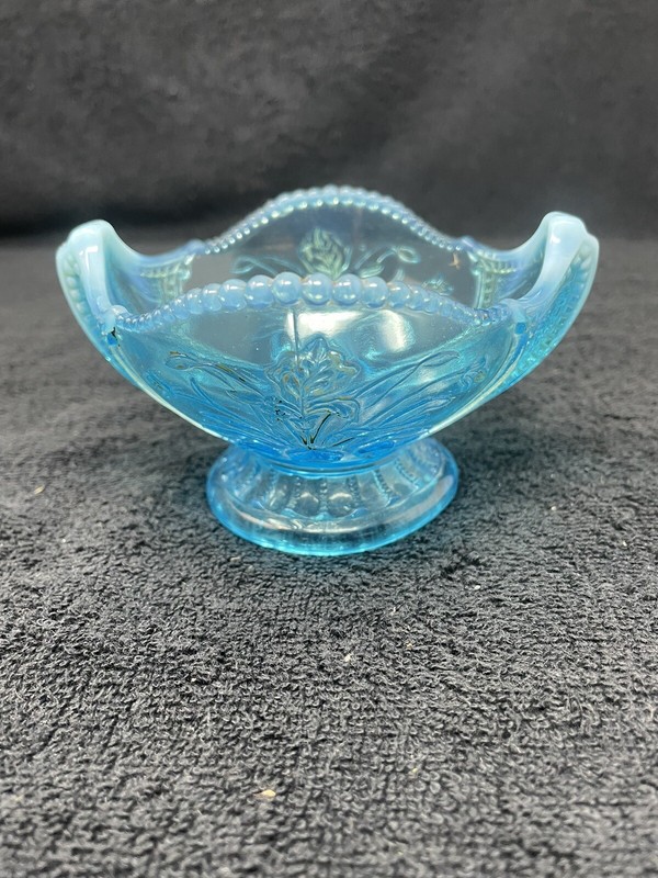 Northwood Blue Opalescent Wild Bouquet 3 Inch Berry Bowl