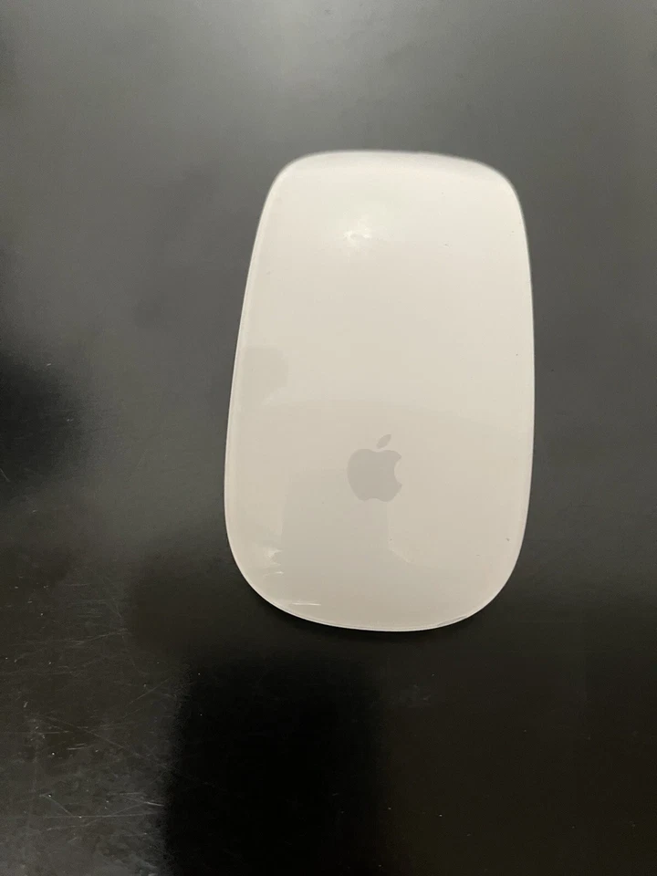 Apple Magic Mouse 2 Model A1657 - Image 2 of 4