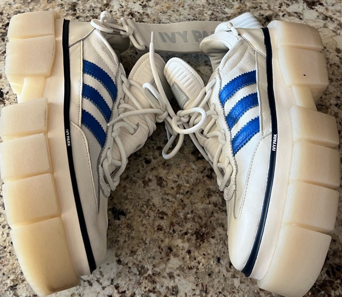 s-l1200.jpg s-l1200.jpg