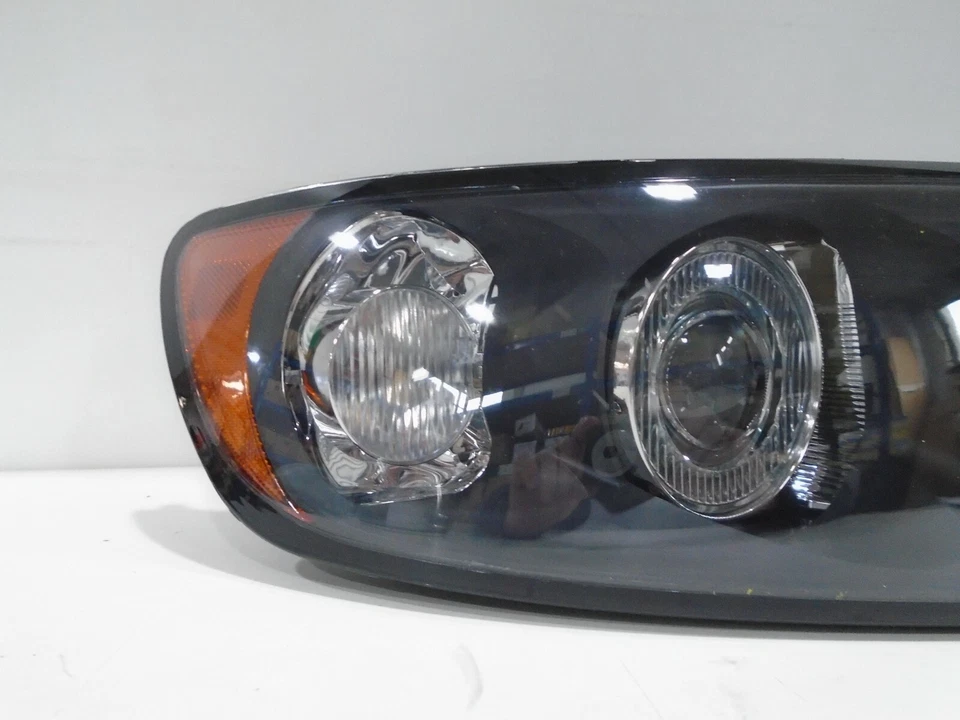 TYC RIGHT FRONT HEADLIGHT FITS VOLVO S40 2003-2007  - Image 4 of 4