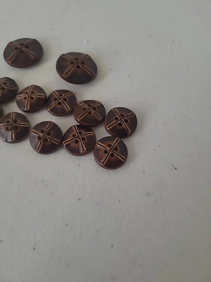 Conjunto De Colección De 16 Botones Traje Blazer Chaqueta 4 Agujeros Look Madera Marrón Foto 2 de 4