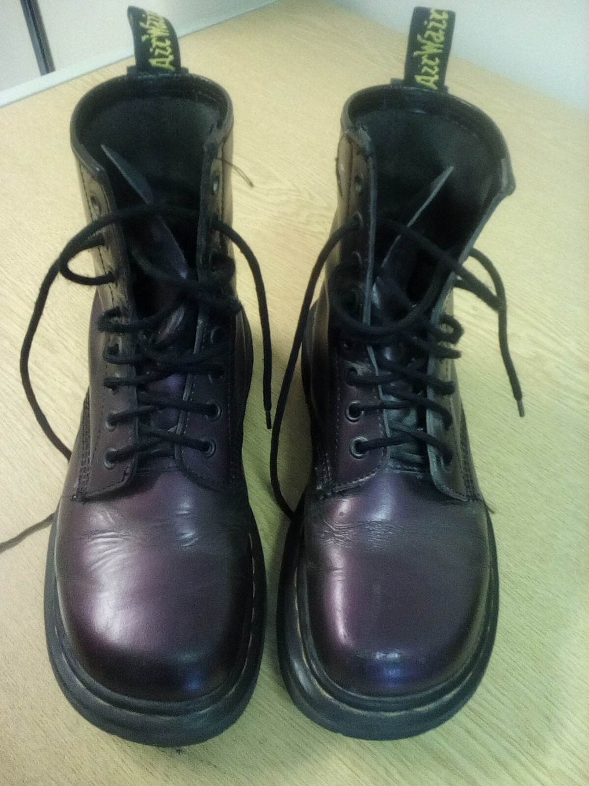 dr martens aubergine