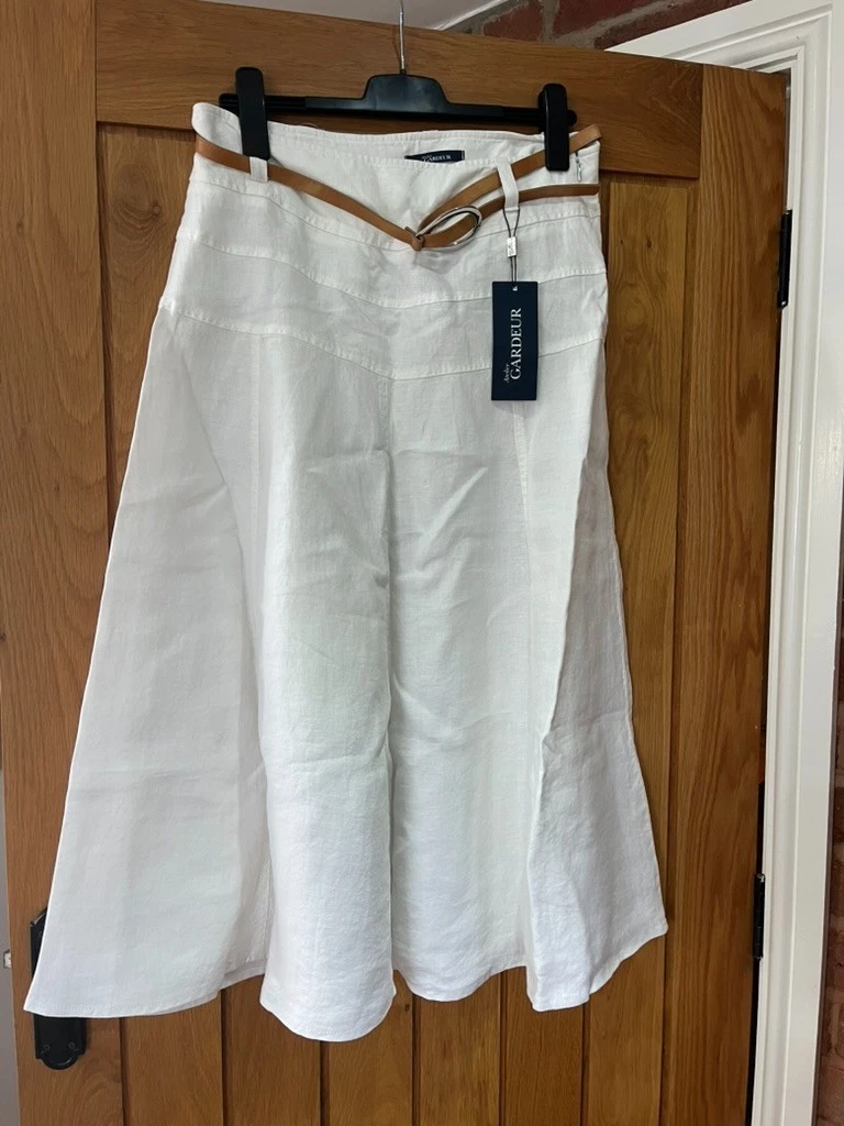 ATELIER GARDEUR White 100% Linen Skirt Midi / Maxi Belt Size 14 UK 40 Wenca NEW
Opens in a new windo
