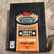 1992-93 Topps Stadium Club Basketball Cards 31