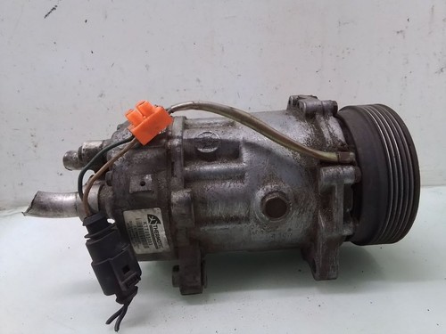 Volkswagen Golf IV 2002 Klimakompressor Pumpe KTT095003 Diesel 96kW DND109933