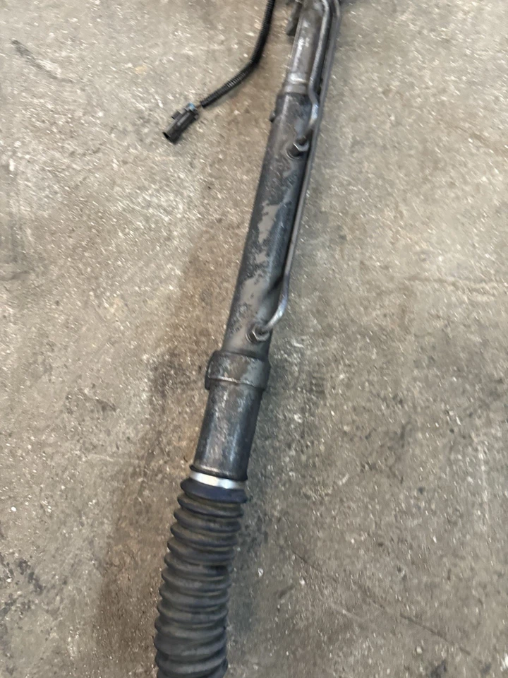 99-04 CORVETTE C5 POWER STEERING RACK AND PINION ASSEMBLY - Image 4 of 4