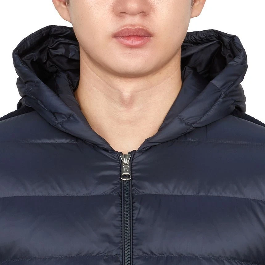 Moncler Uomo Imbottito con Cappuccio e Zip 106926402