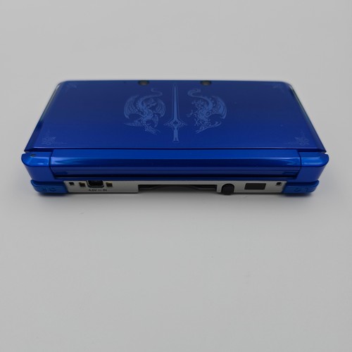 Console de jeu portable Nintendo 3DS CTR-001 Fire Emblem Awakening édition limitée - Photo 8/12