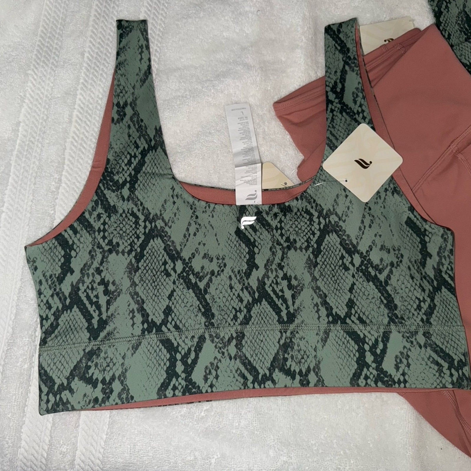 Fabletics outfit set - L image 3