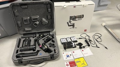 ZHIYUN Crane 3 S with TransMount Power Plus Battery Pack, 16 Batteries