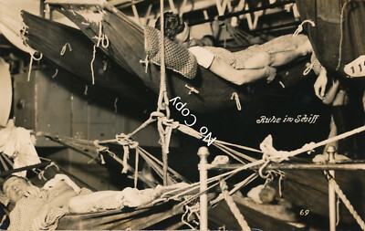 Foto Kriegsmarine Kriegsschiff Kreuzer Köln Kojen Schlaf Kabine X188