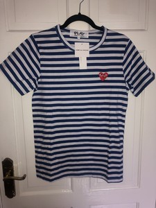 comme des garcons play t shirt sizing