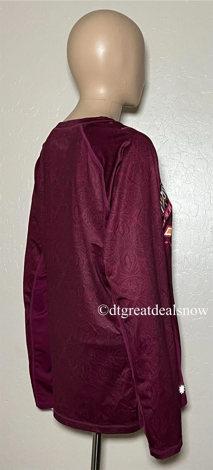 athleta long sleeve geometric athletic shirt
