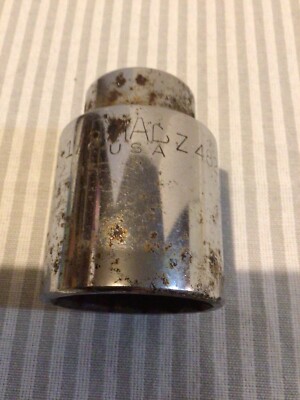 Mac Tools 1 1/2  3/4  Drive 12 Pt Socket No Z482
