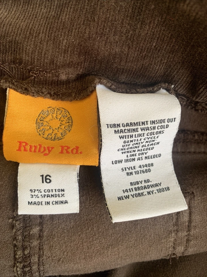Calça Feminina Ruby Rd Tamanho 16 Pequena Marrom Escuro Elastano Veludo Apenas Mochila - Imagem 3 de 4