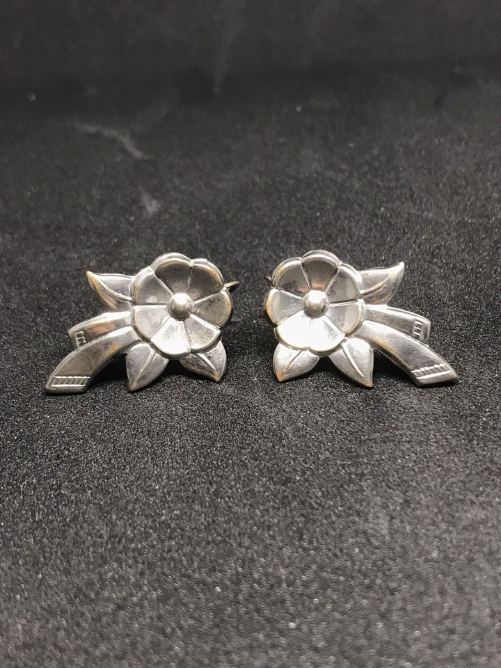 ORECCHINI INCONSUETI CON pigna in ceramica di Caltagirone, orecchini