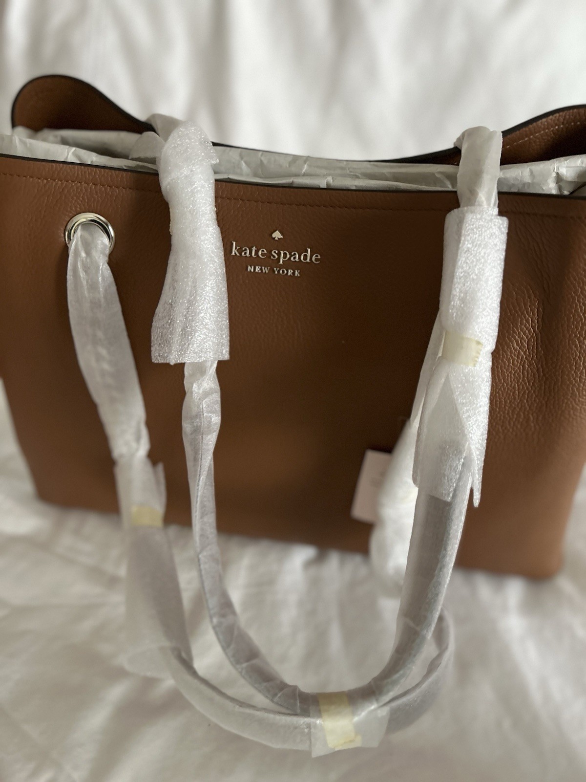 Kate Spade Jordyn Large Leather Gold Chain Tote Shoulder Bag thumbnail 6